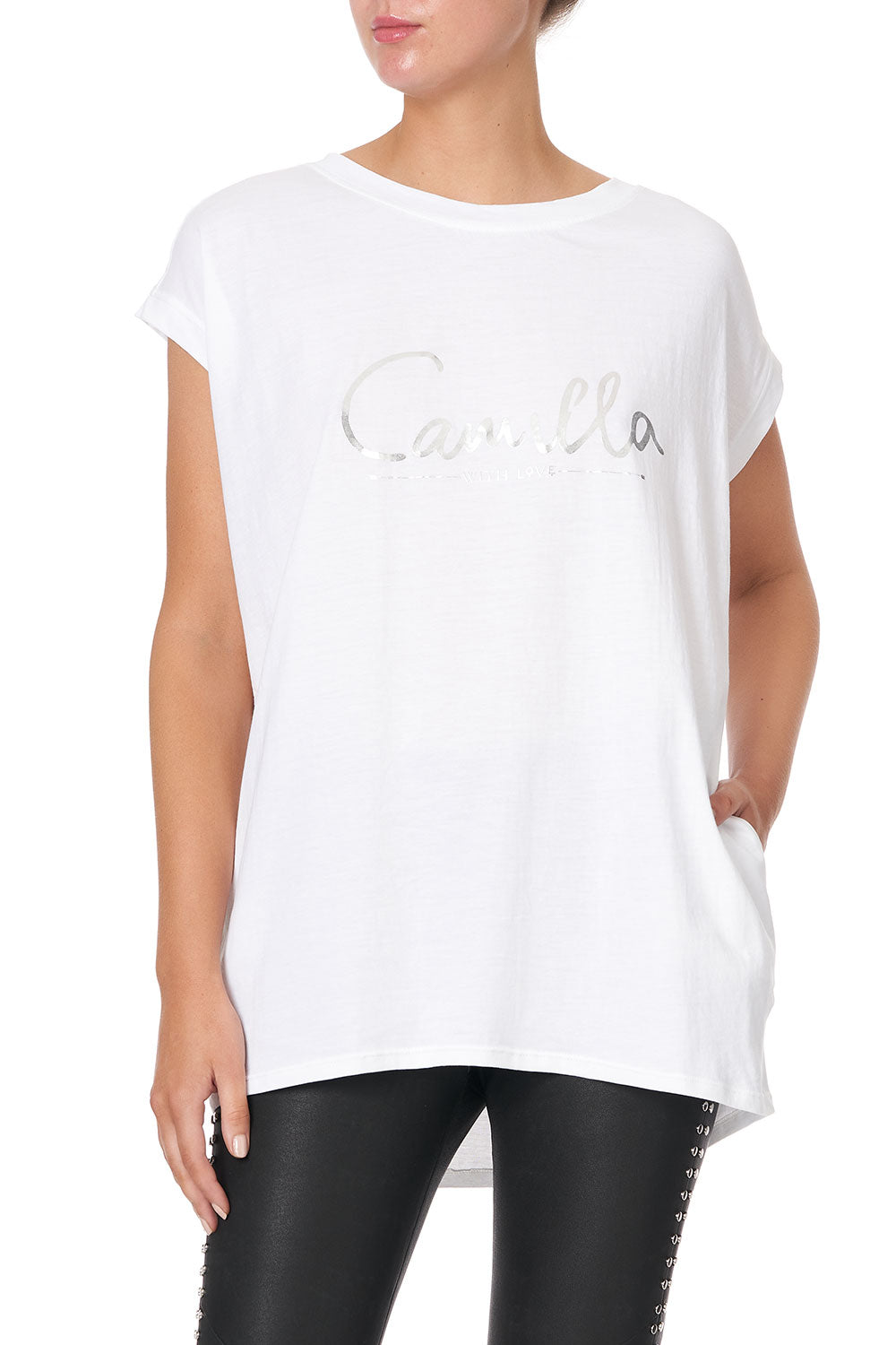 EXTENDED SLEEVE TEE LOGO CAPSULE