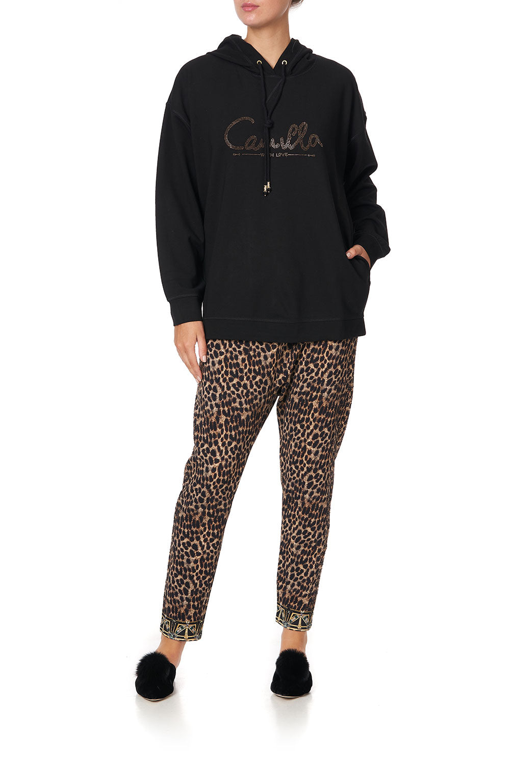 HOODY WITH POCKETS LOGO CAPSULE