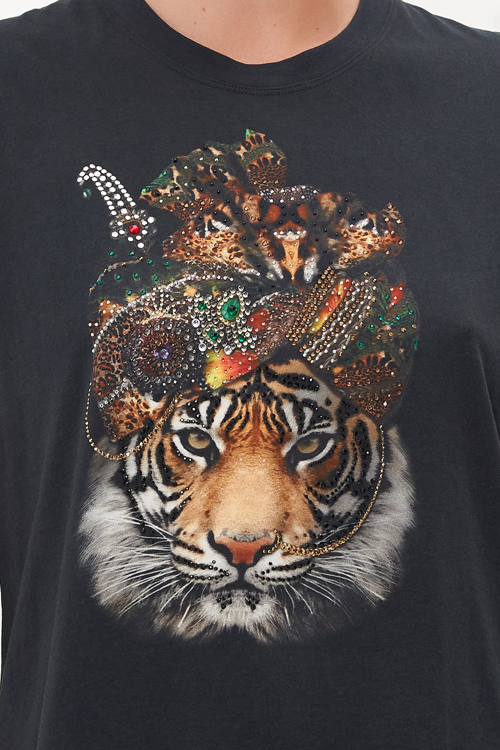 SLIM FIT ROUND NECK T-SHIRT SURREALIST XANADU