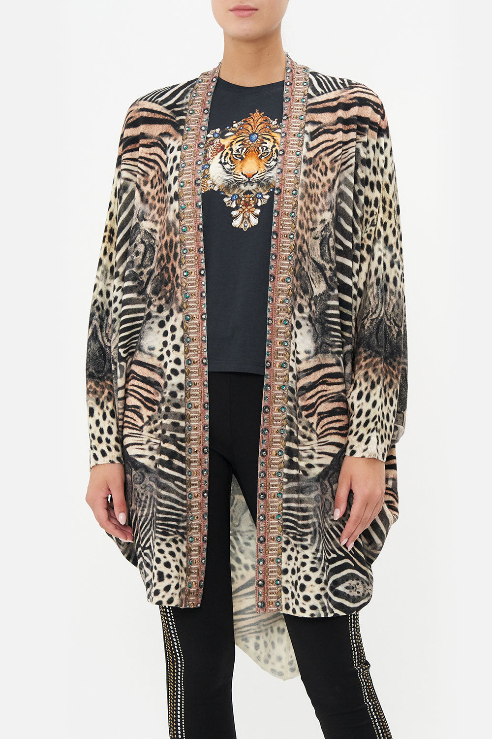 SOFT KNIT PONCHO WITH EMBROIDERY FOR THE LOVE OF LEO