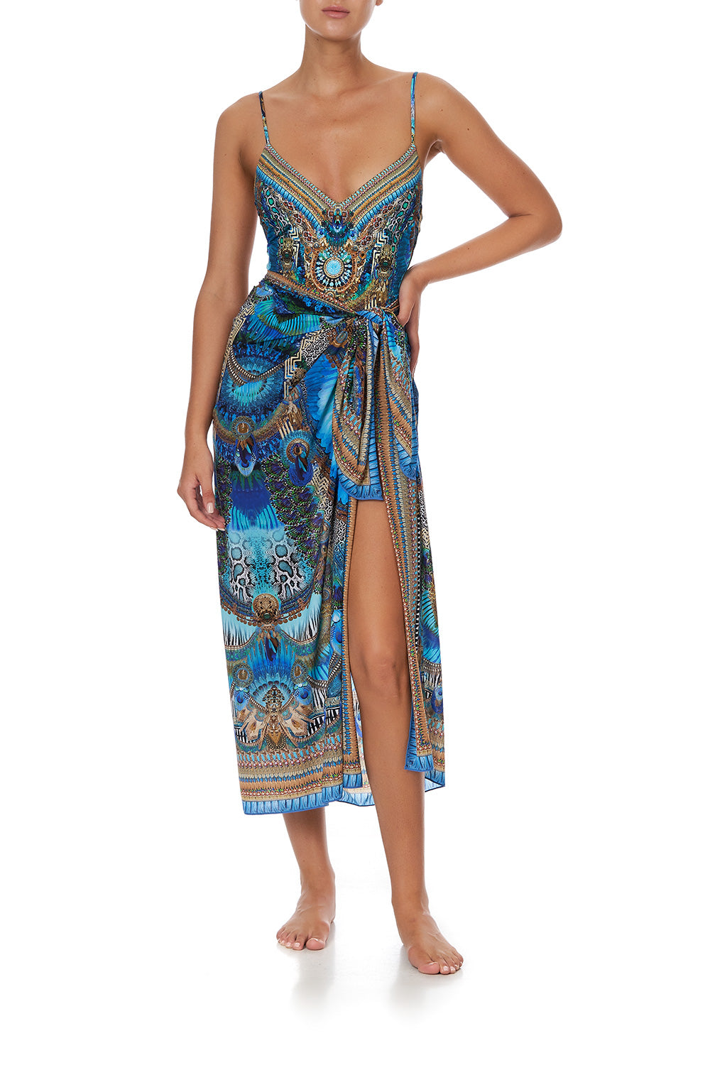 LONG SARONG TEMPLE TEMPTRESS