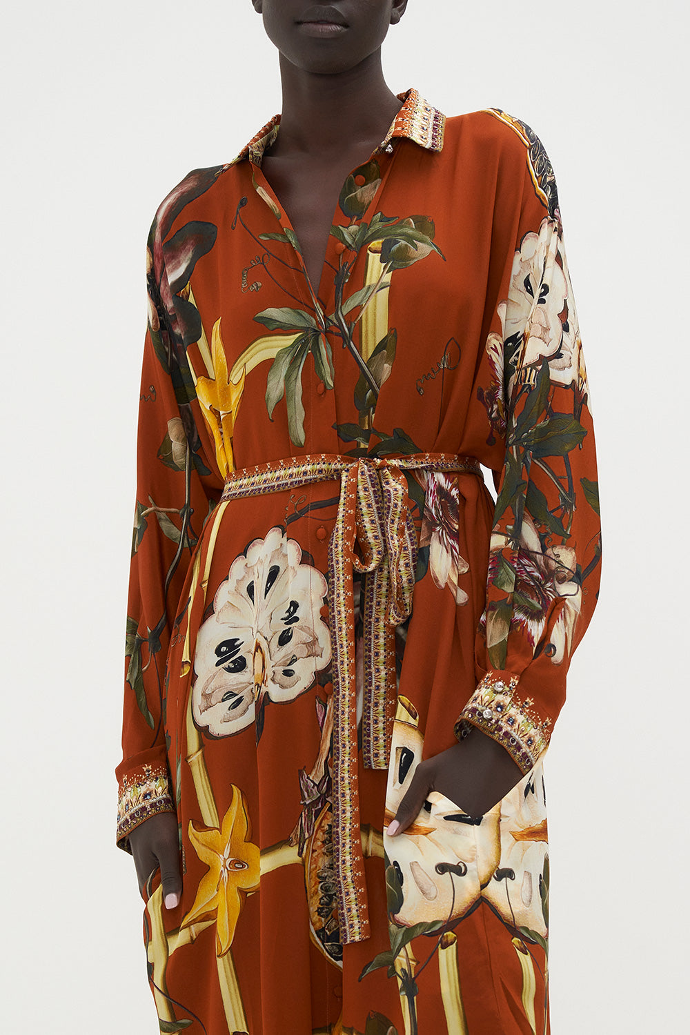 COLLARED BUTTON THROUGH DRESS GARDEN OF EVE