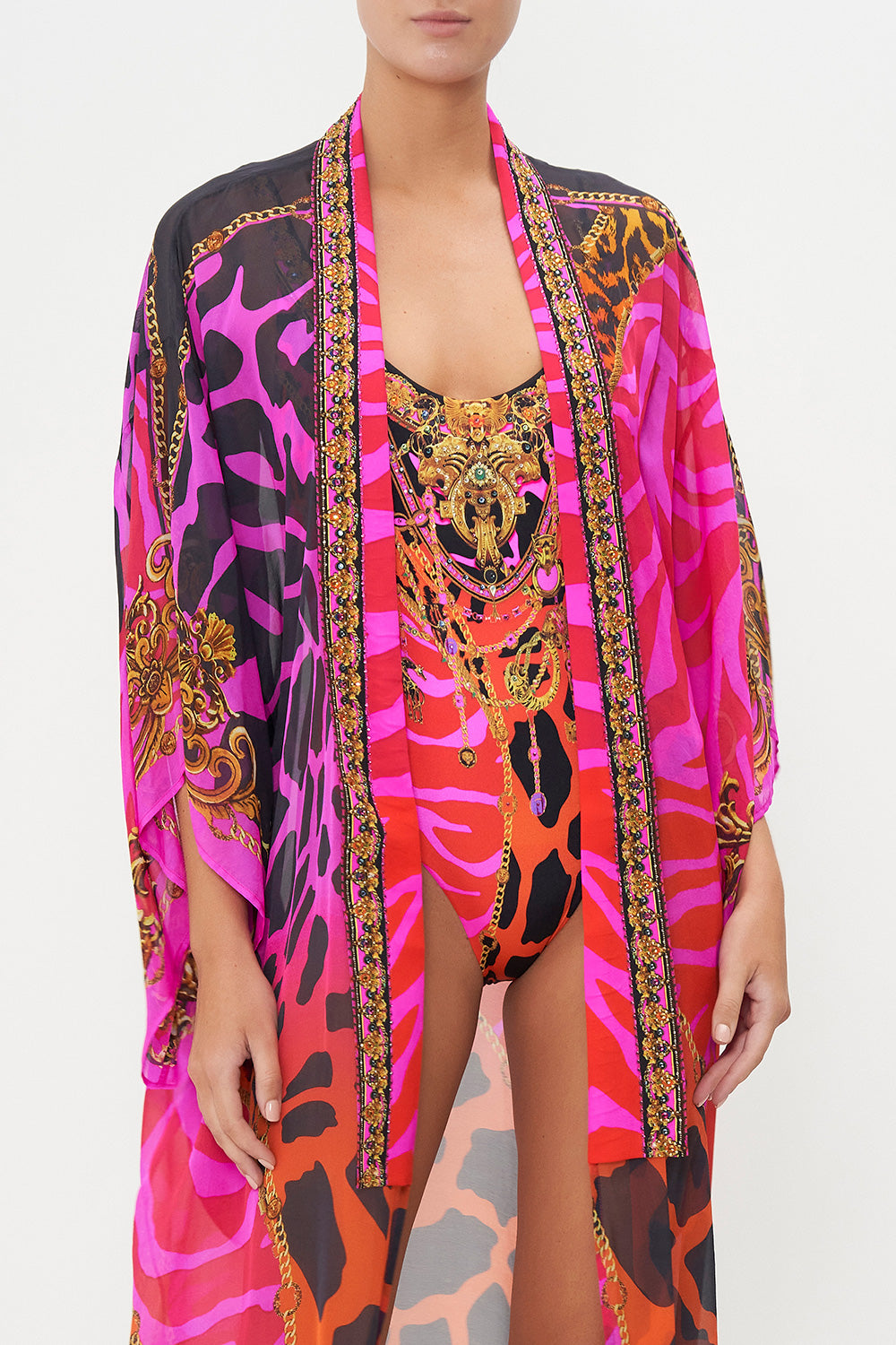 MID LENGTH KIMONO LAYER WITH COLLAR ALWAYS CHANGE YOUR SPOTS