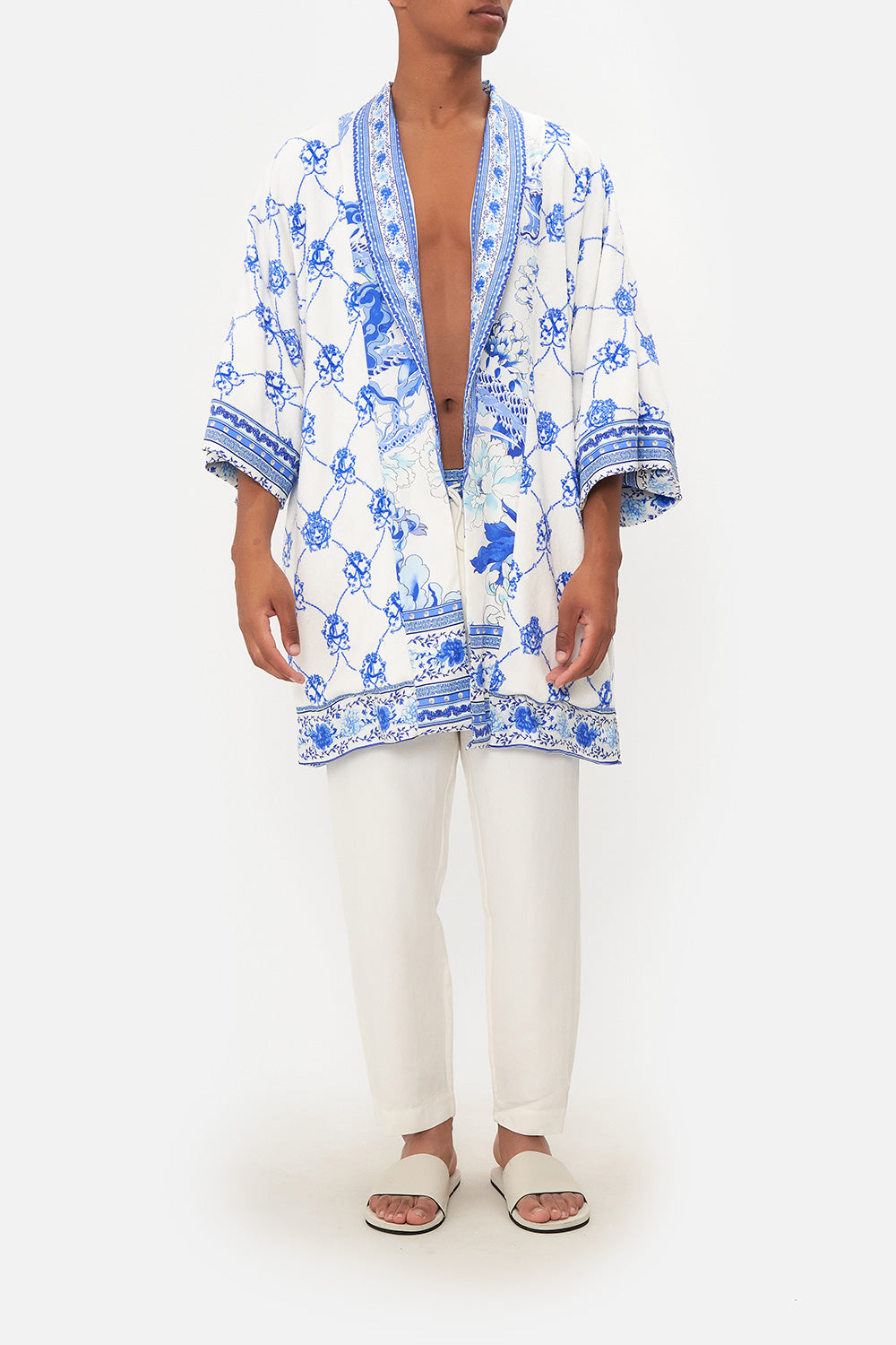 REVERSIBLE MID LENGTH ROBE HEART OF A DRAGON