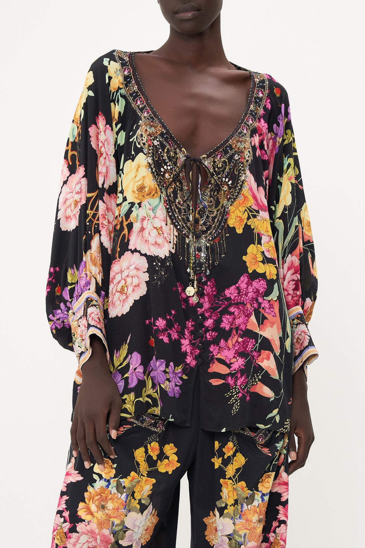 RAGLAN SLEEVE BUTTON UP TOP LIBERTINE LADY