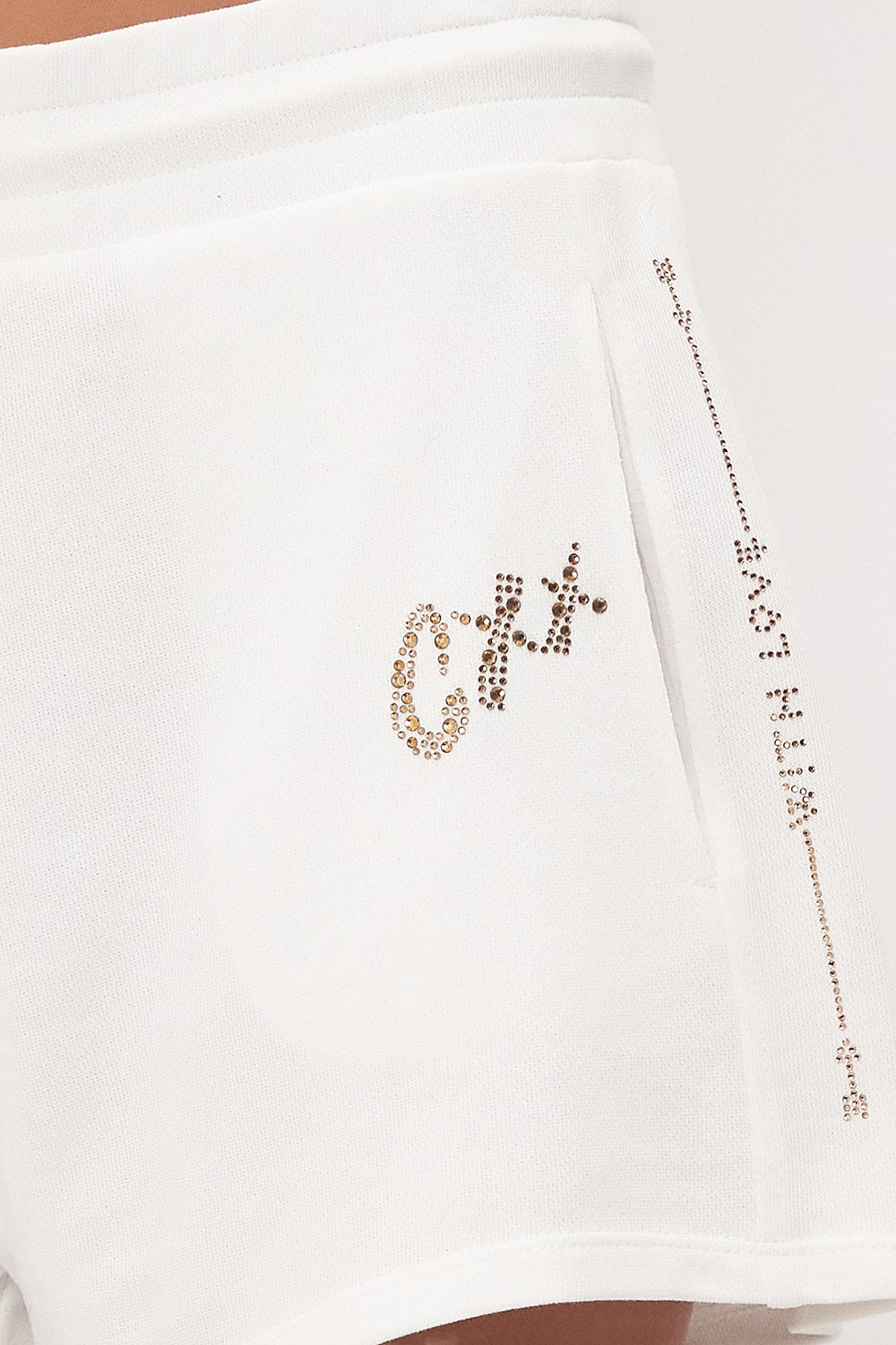 TERRY SHORT WITH CONTRAST STRIPE LOGO CAPSULE - SOLID WHITE