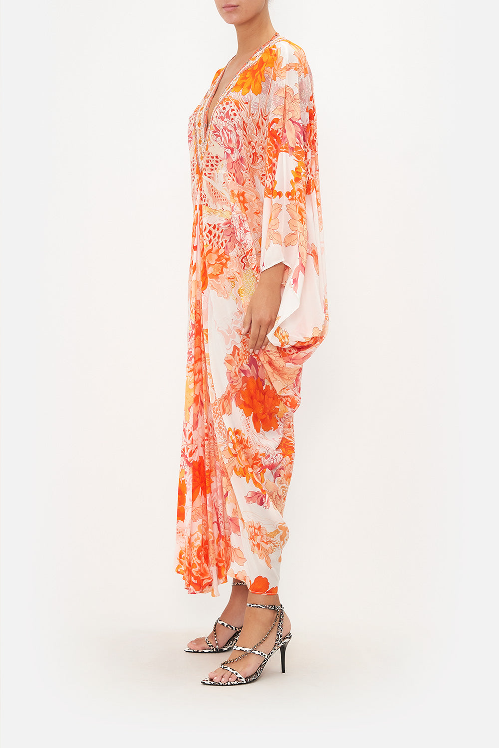 T SHAPE LONG KAFTAN DRAGON MOTHER