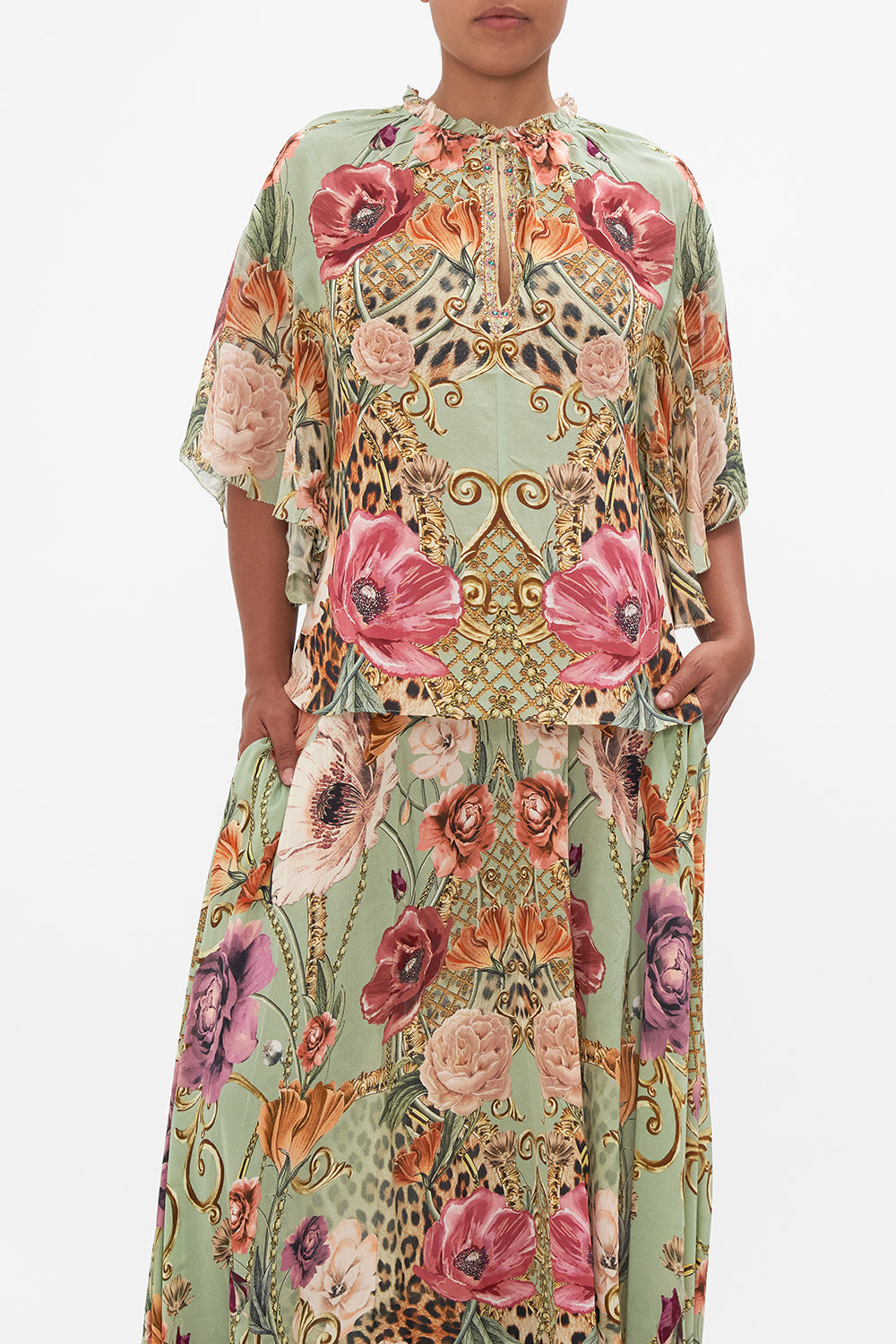 RUFFLE SLEEVE BLOUSE GROW AND GLOW