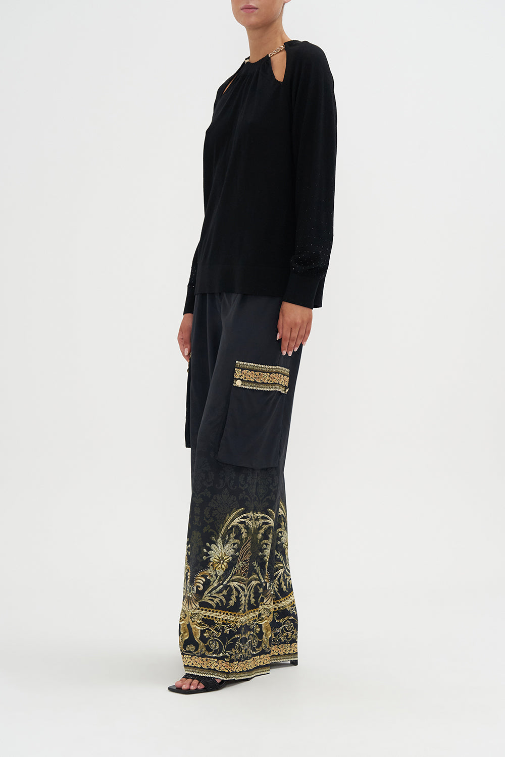 CHAIN DETAIL CUT OUT JUMPER ROLE CALL