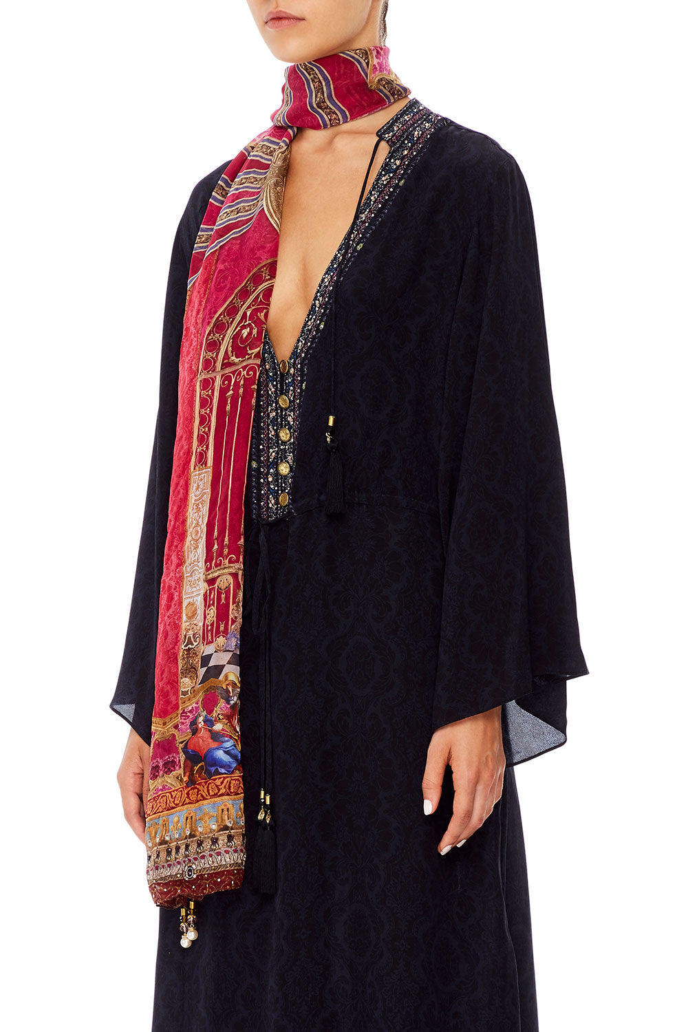 LONG SCARF LOUNGE HOUR