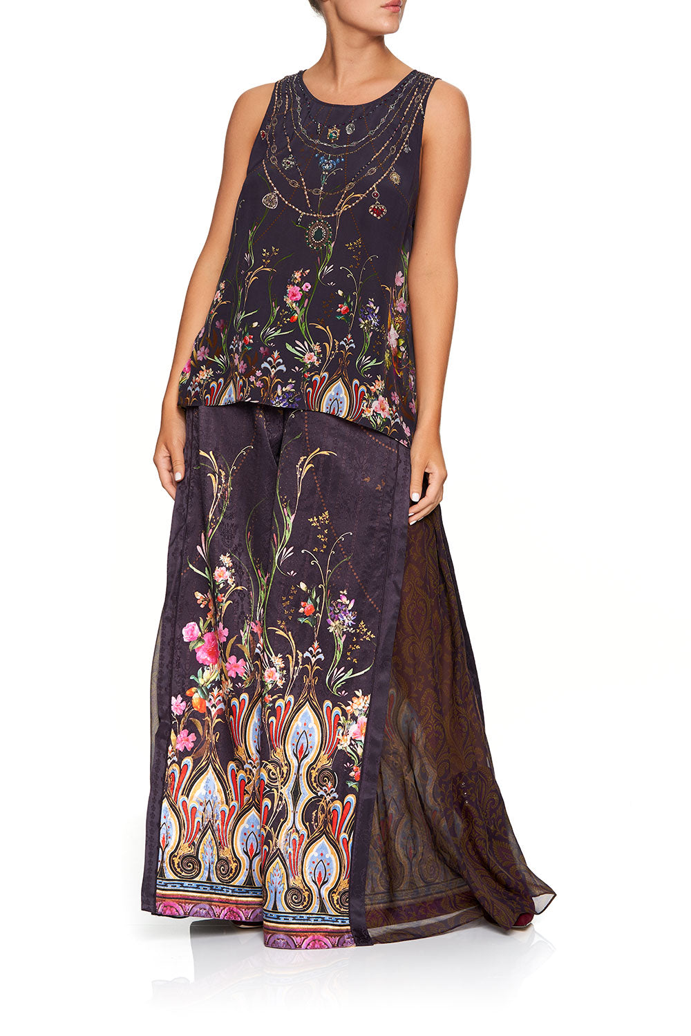 CAMILLA BUTTON BACK TOP WILD FLOWER