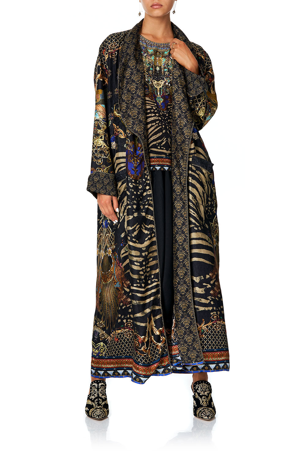 LONG ROBE WITH TIE THE NIGHT WE MET