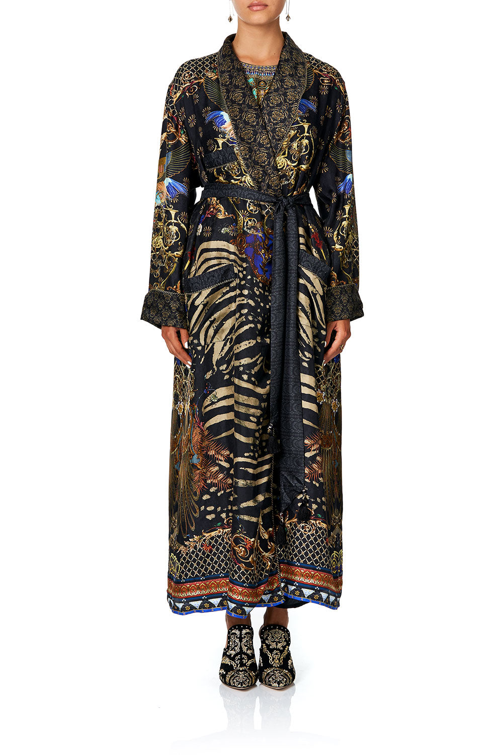 LONG ROBE WITH TIE THE NIGHT WE MET