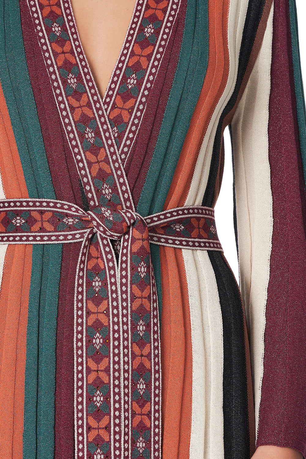 FLARED SLEEVE KNIT ROBE PAVED IN PAISLEY