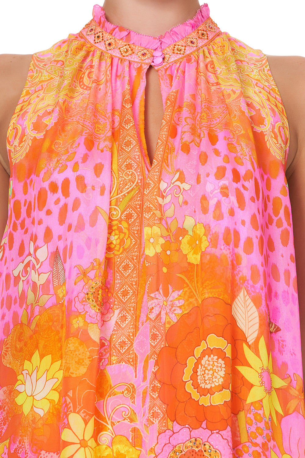 HIGH NECK RUFFLE DRESS HAIR HAIR HAIR