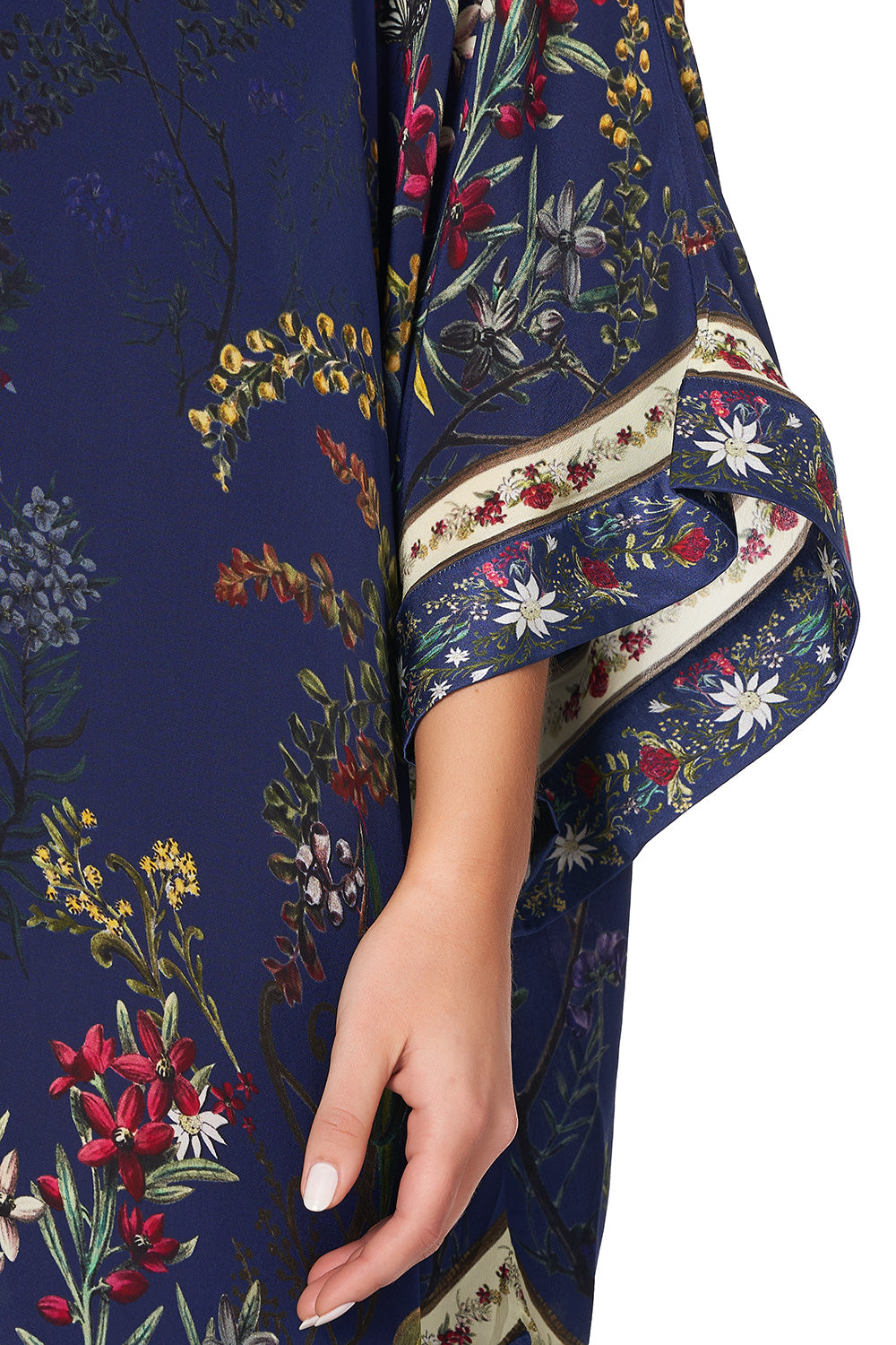 LACE UP FRONT KAFTAN WINGS IN ARMS