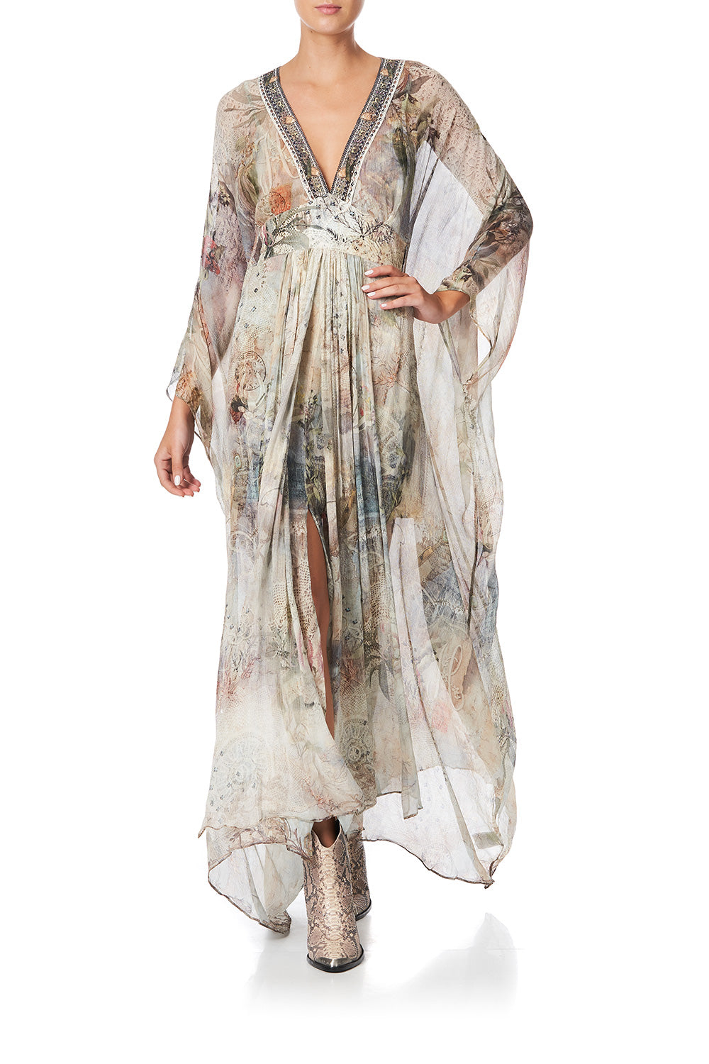 LONG KAFTAN WITH WAISTBAND LETTERS FROM HILDA