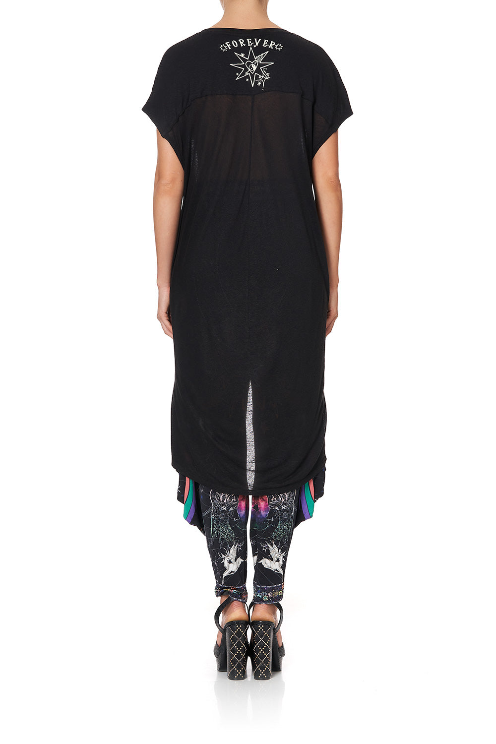 LONG SCOOP BACK HEM T-SHIRT MOONLIT MUSINGS