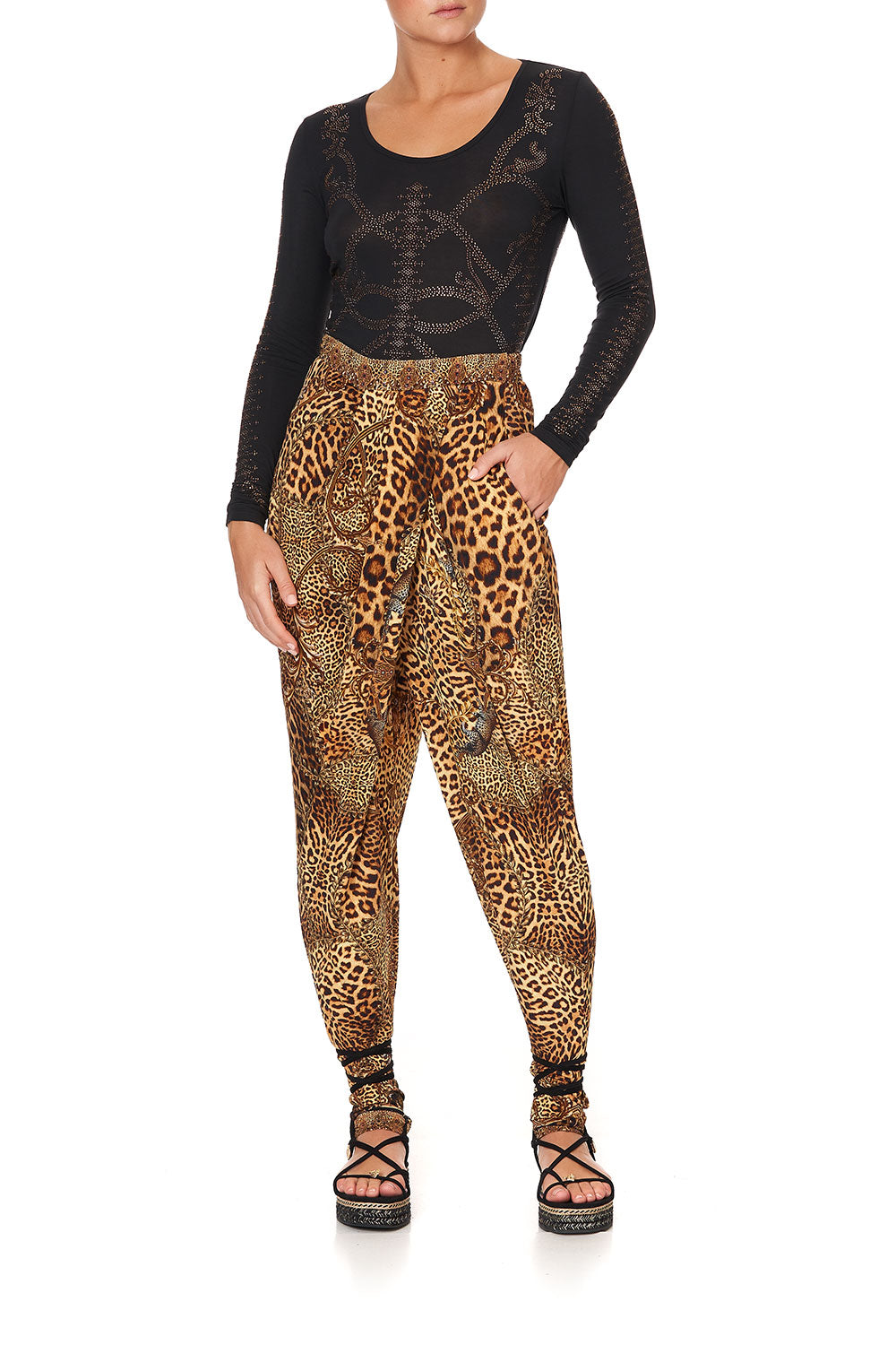 LONG SLEEVE FITTED TOP LADY LODGE