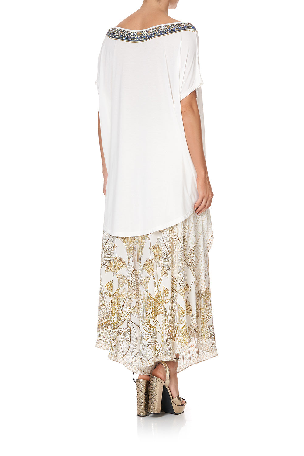 LOOSE FIT TEE THE QUEENS CHAMBER