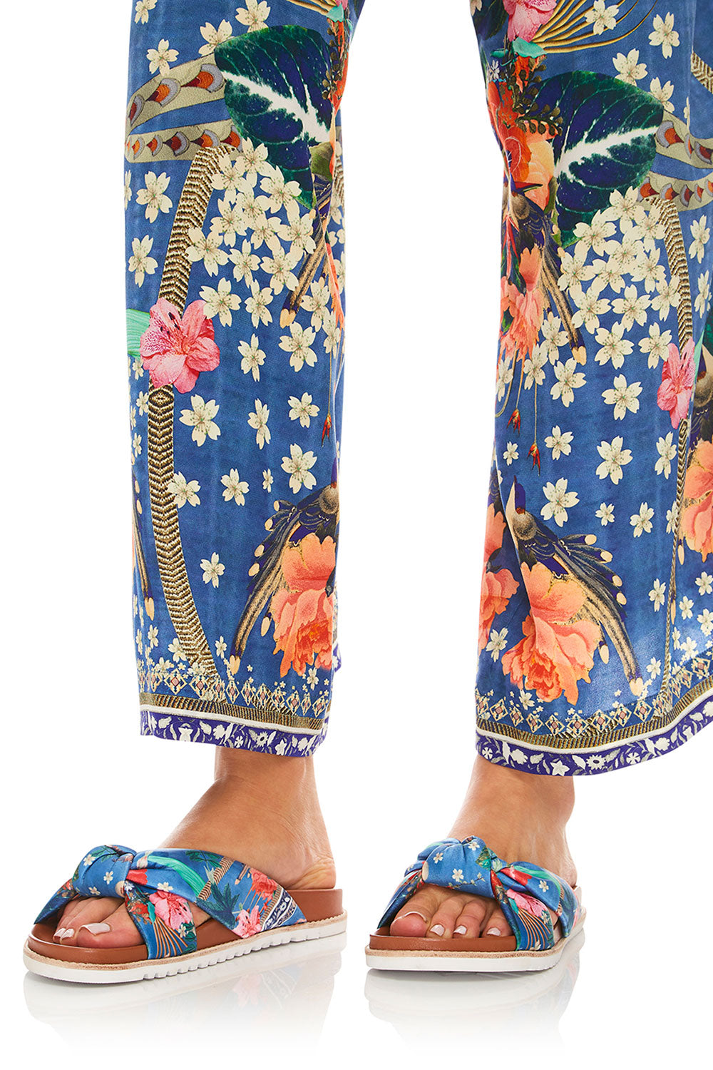 CAMILLA FARAWAY FLORALS LOUNGE TROUSER W/ TIE WAIST