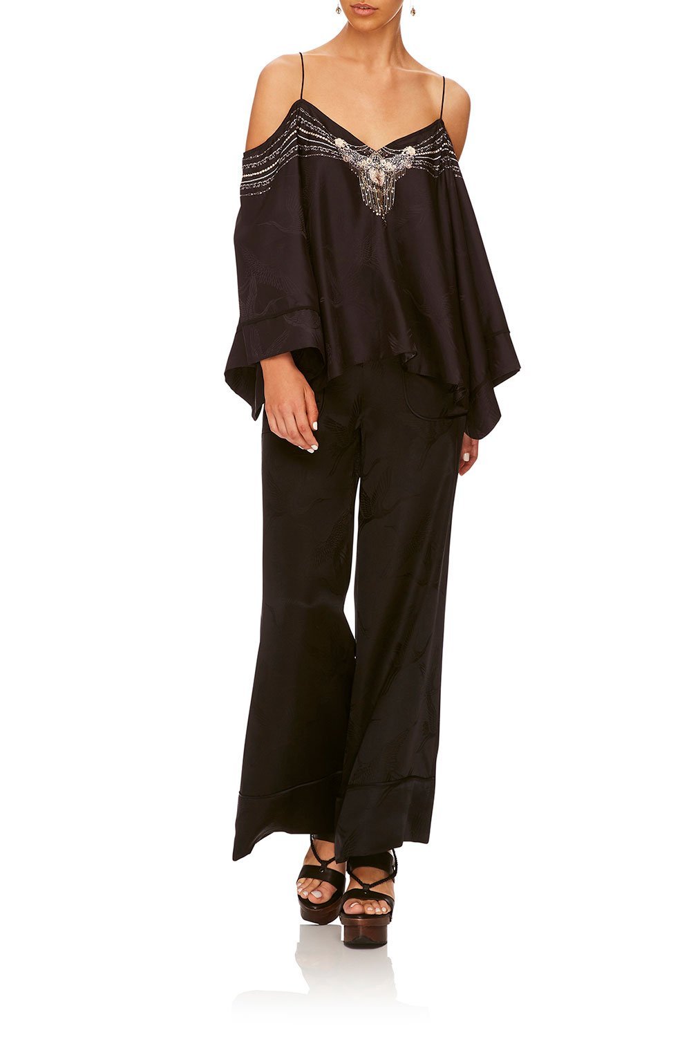 OFF SHOULDER FLARE SLEEVE TOP SOLID BLACK