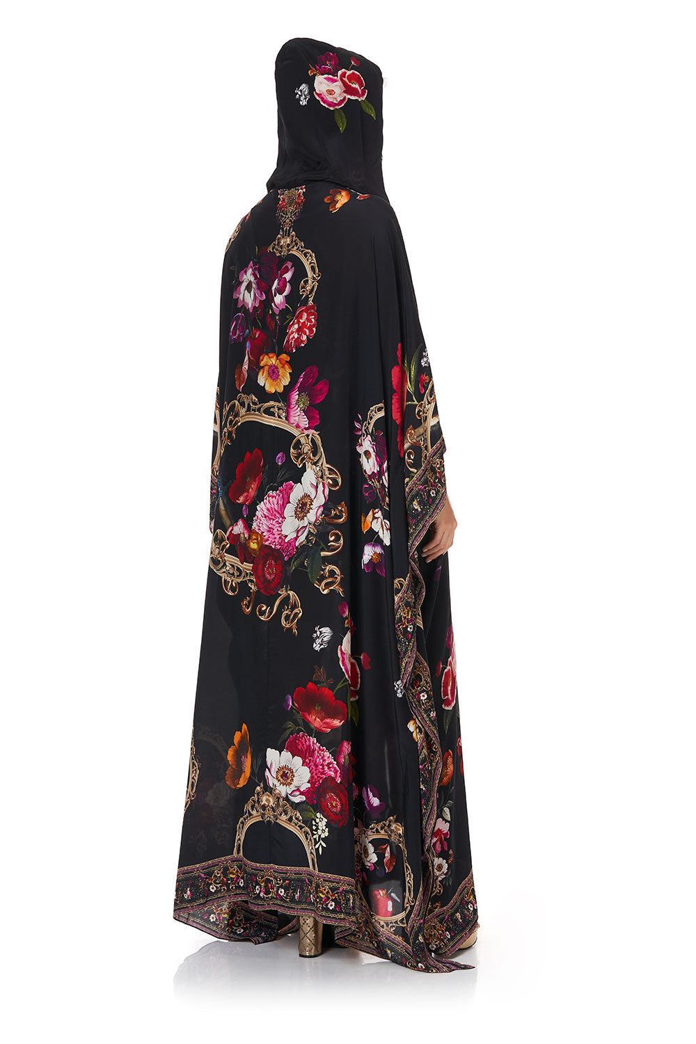 OVERSIZED ROBE MIRROR MIRROR