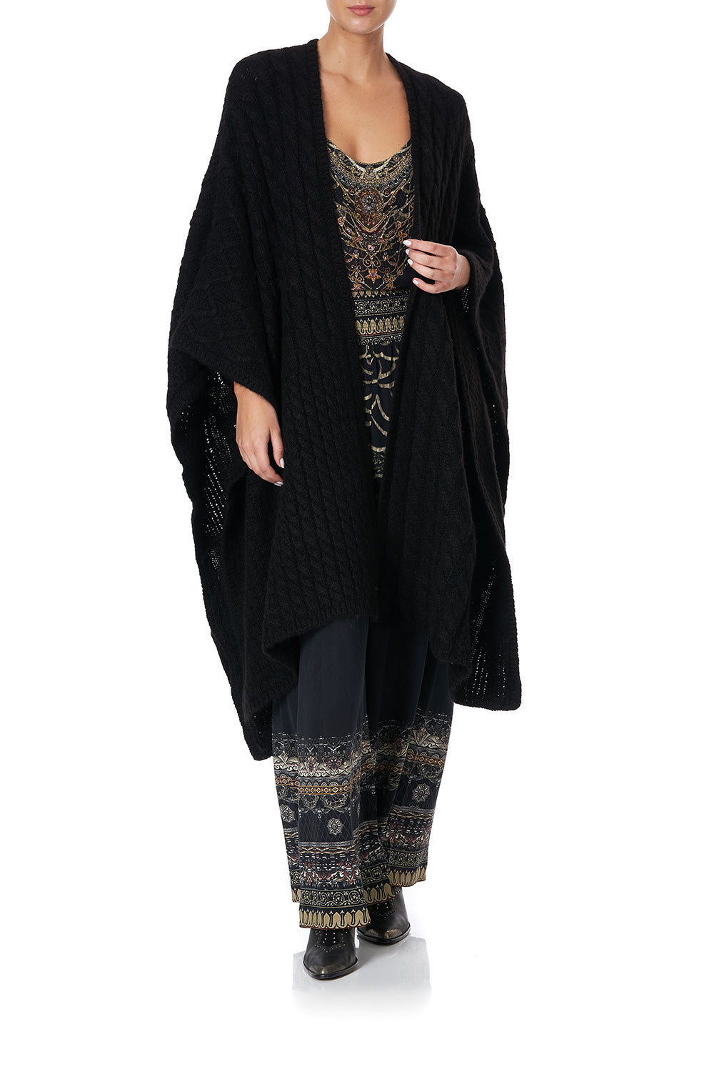 PATCHWORK KNIT THROW OVER SOLID BLACK