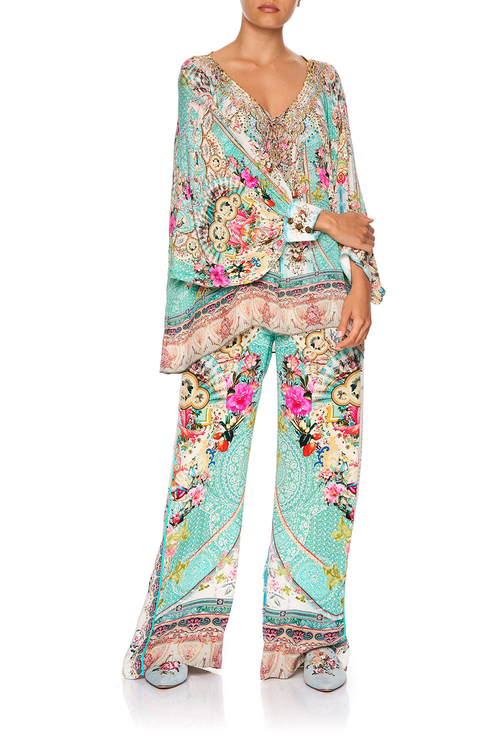 RAGLAN SLEEVE BLOUSE WITH CUFF CALL IT DREAMING