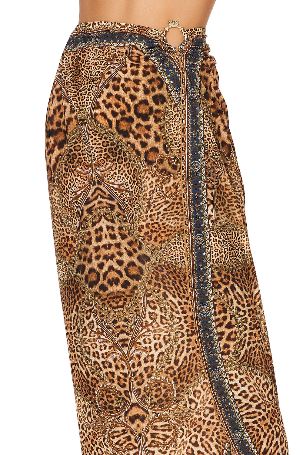 RING TRIM LONG SARONG LADY LODGE