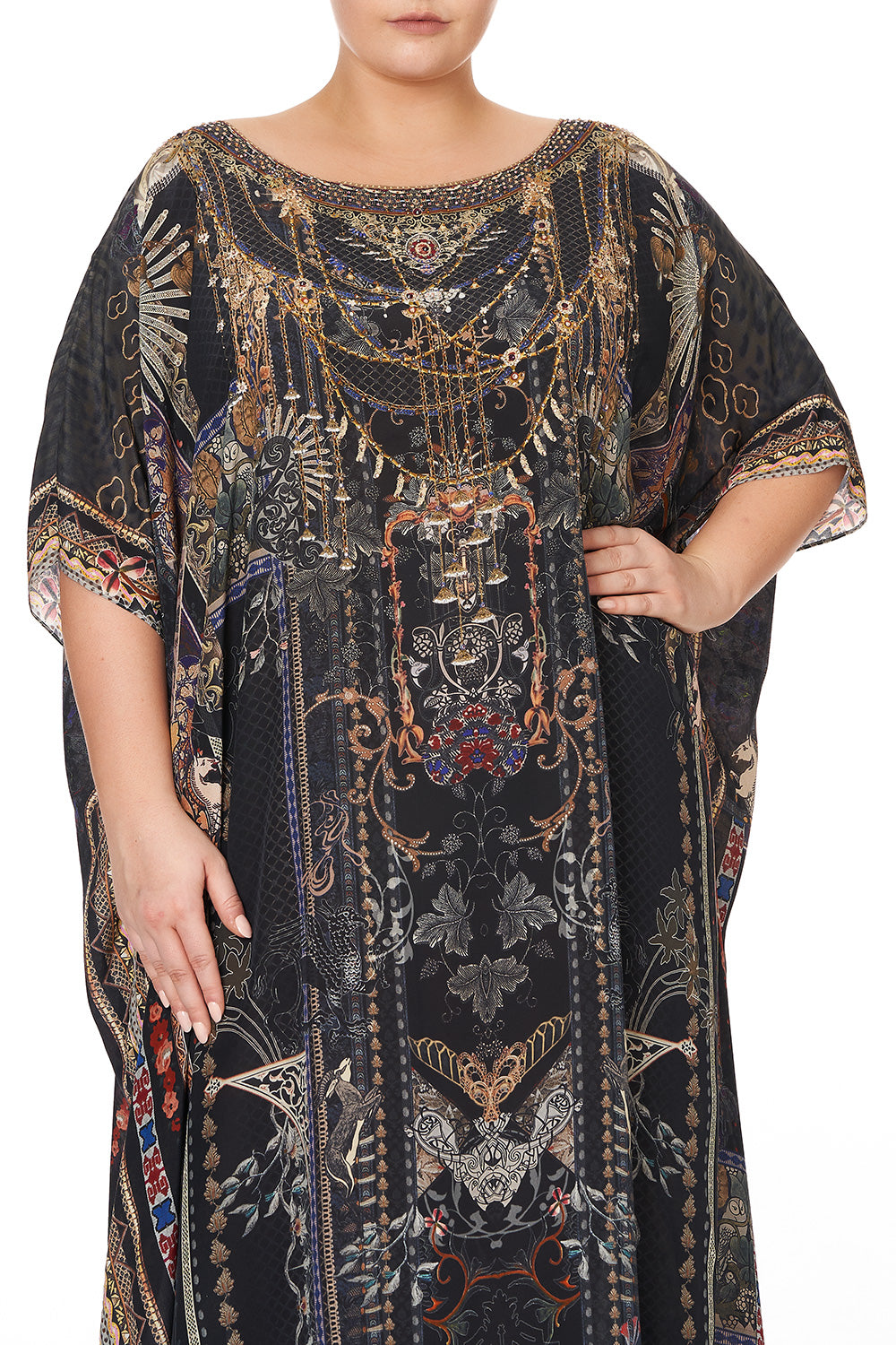 ROUND NECK KAFTAN SON OF SEVEN QUEENS