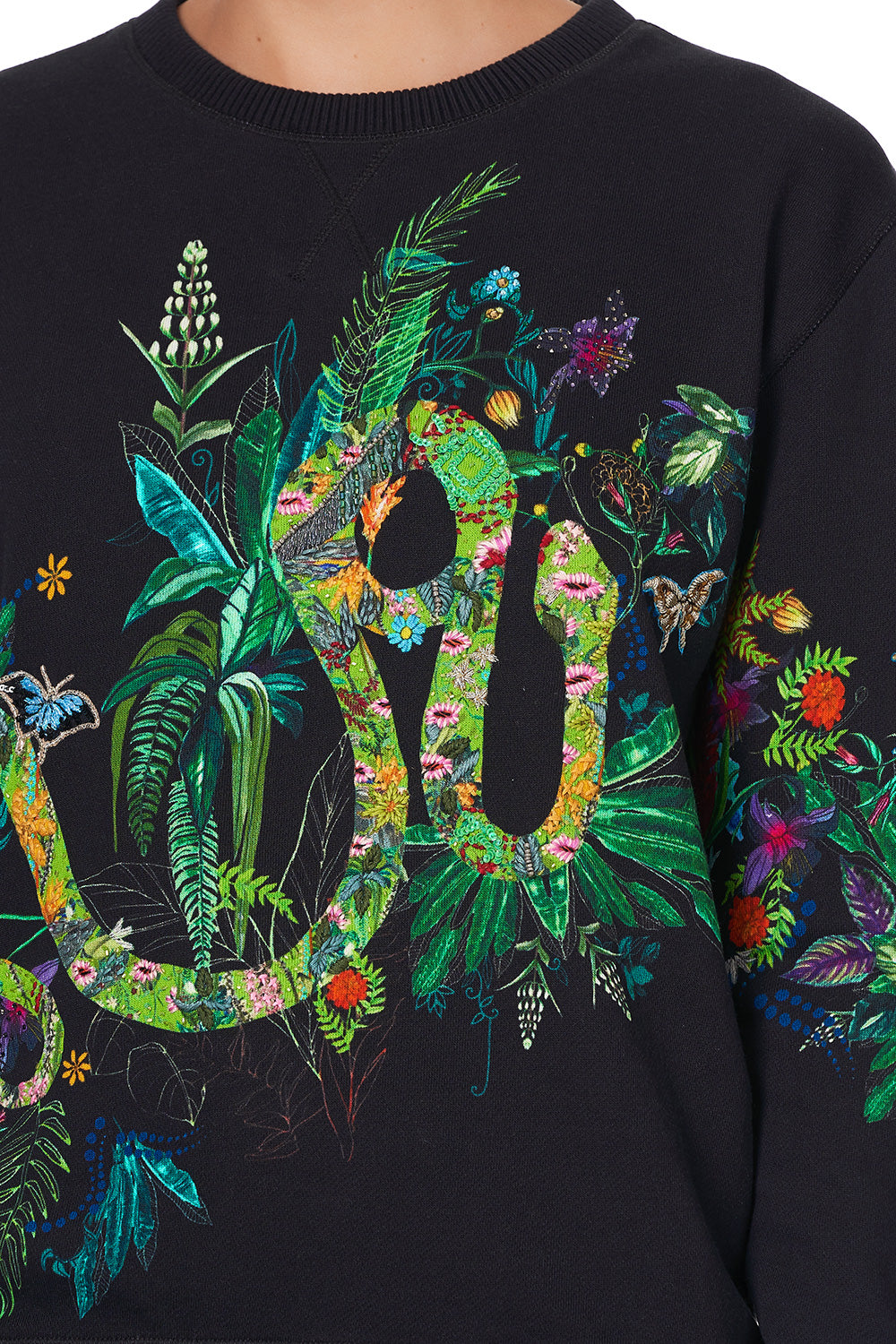 ROUND NECK SWEATER RIVER CRUISE