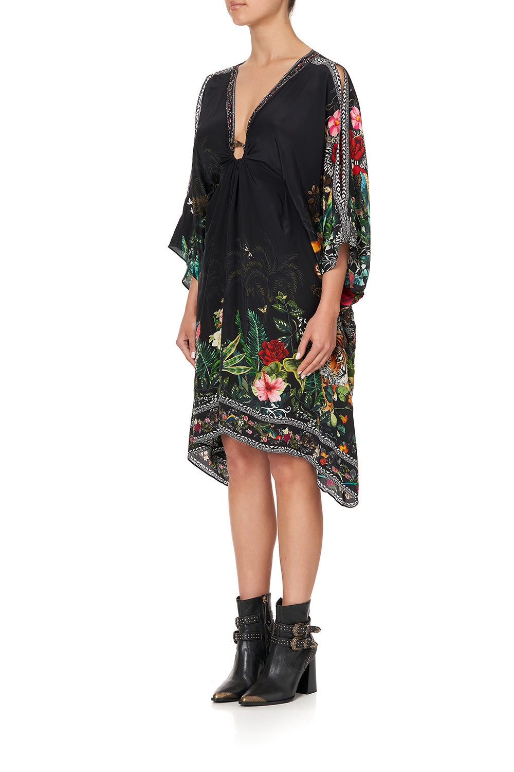 SHORT KAFTAN WITH HARDWARE RAISED WITH WOLVES