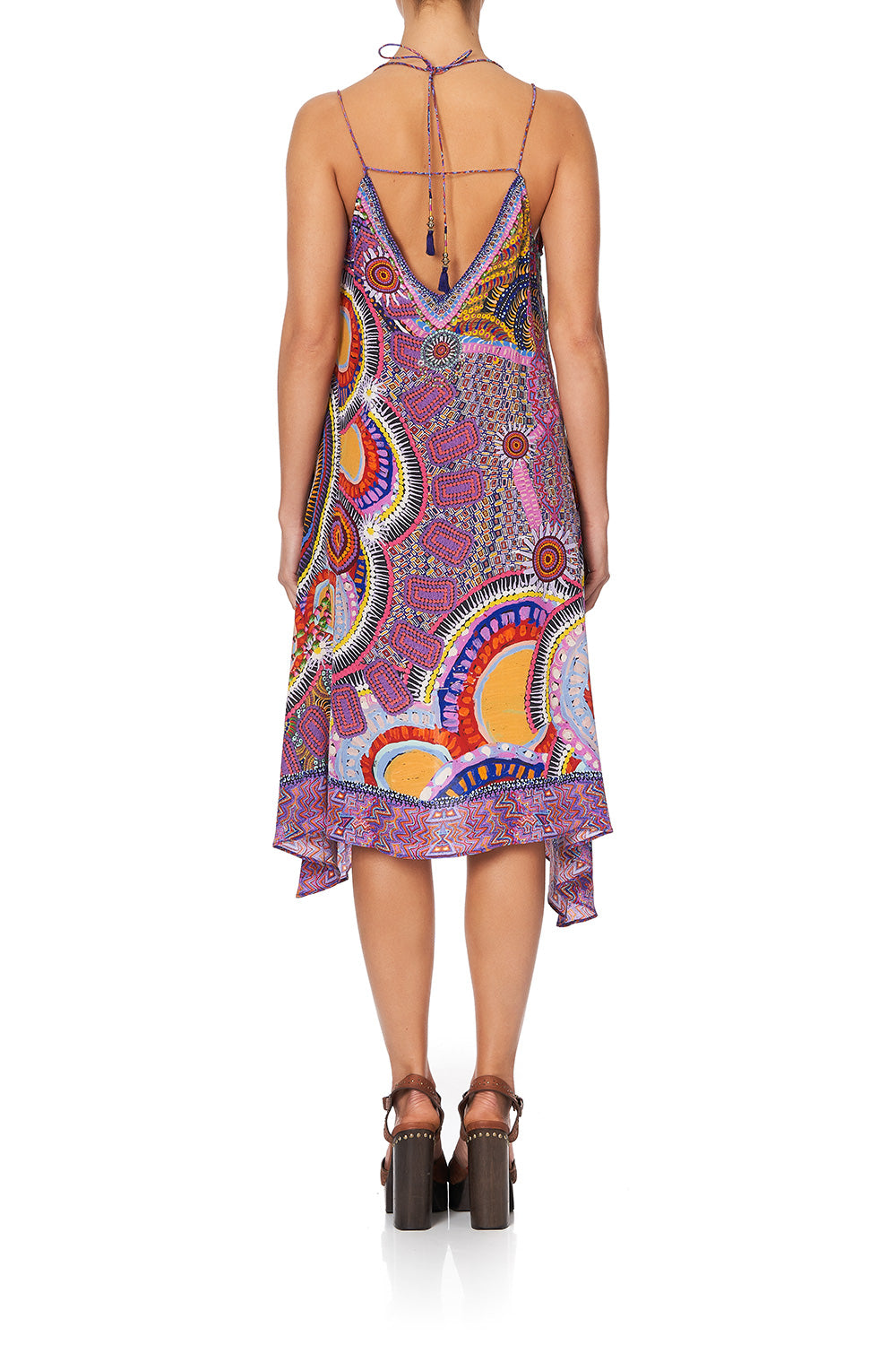 V-NECK STRAPPY FLARE DRESS WARLU DREAMING