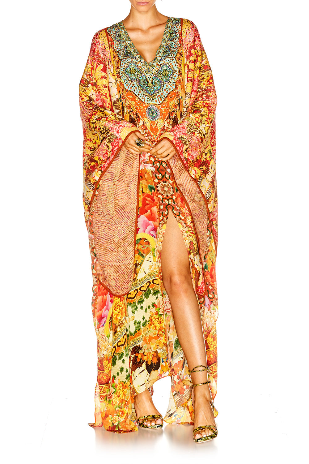 GRANDMAS MANTELPIECE OVERSIZED SHAWL