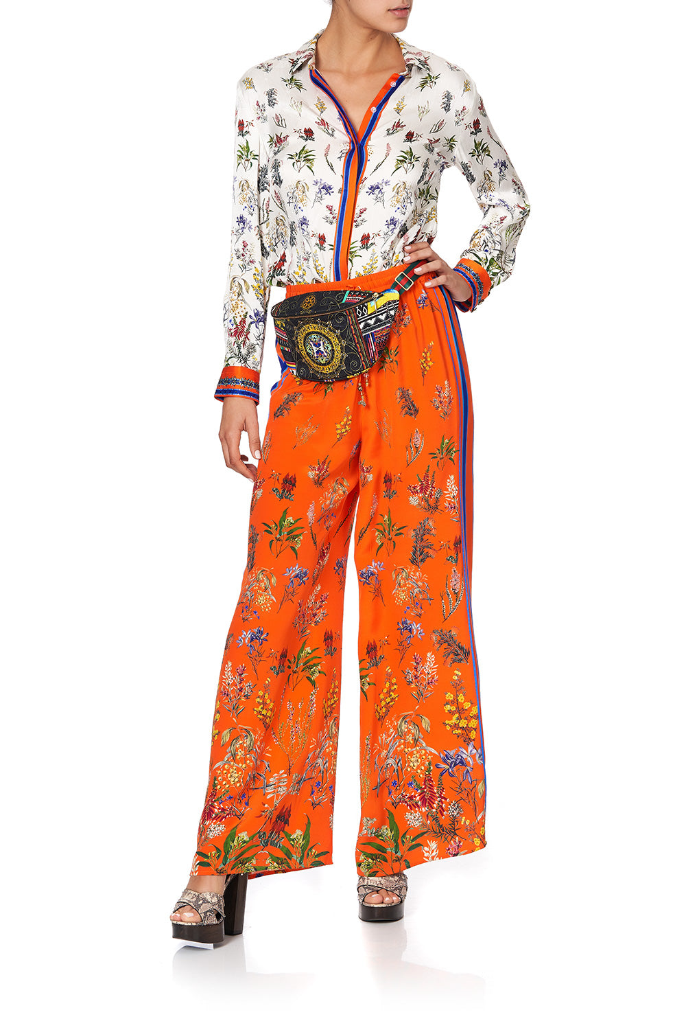 DRAWSTRING PANT WITH SIDE PANEL GONE COAST