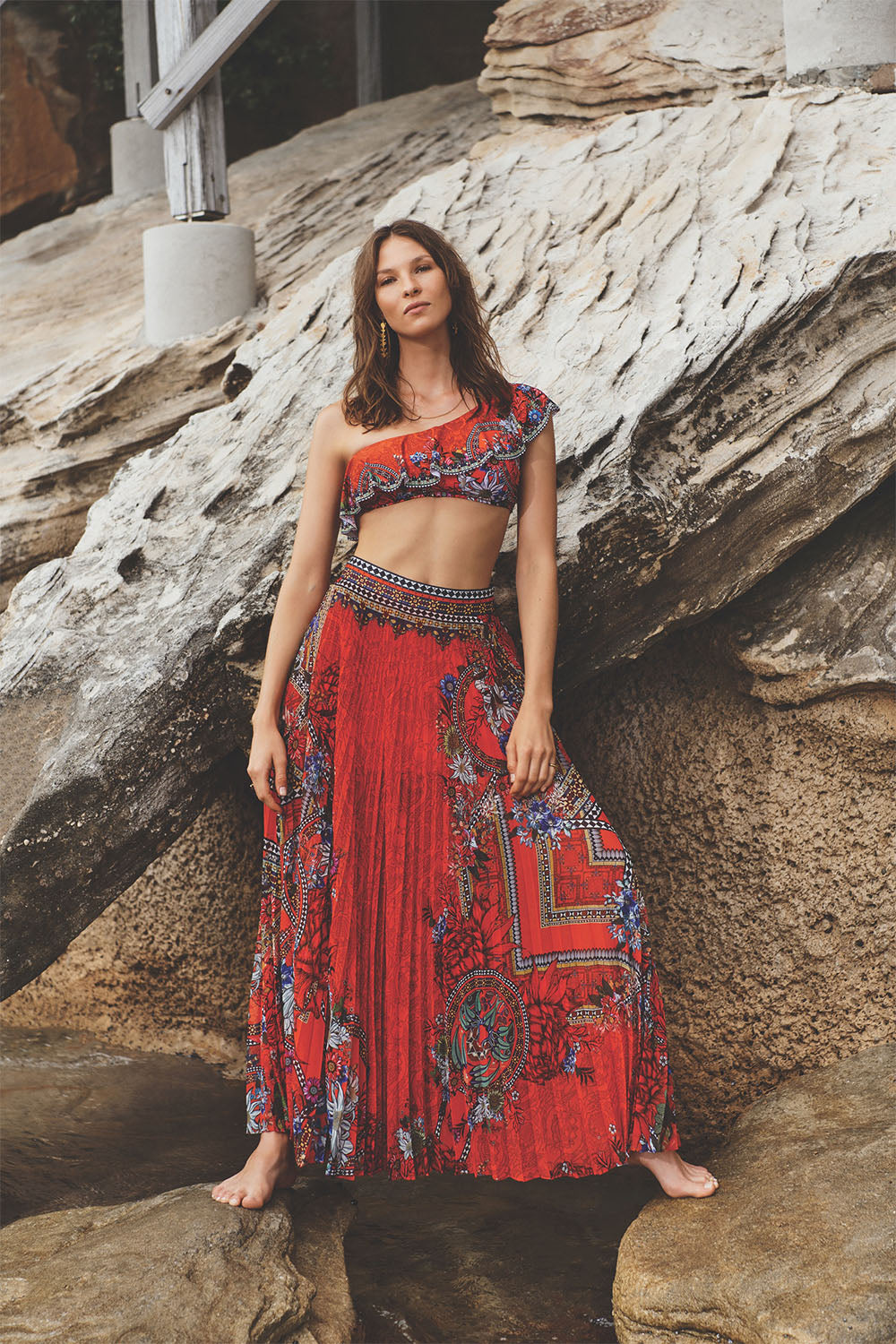 ONE SHOULDER FRILL BRA WONDERING WARATAH