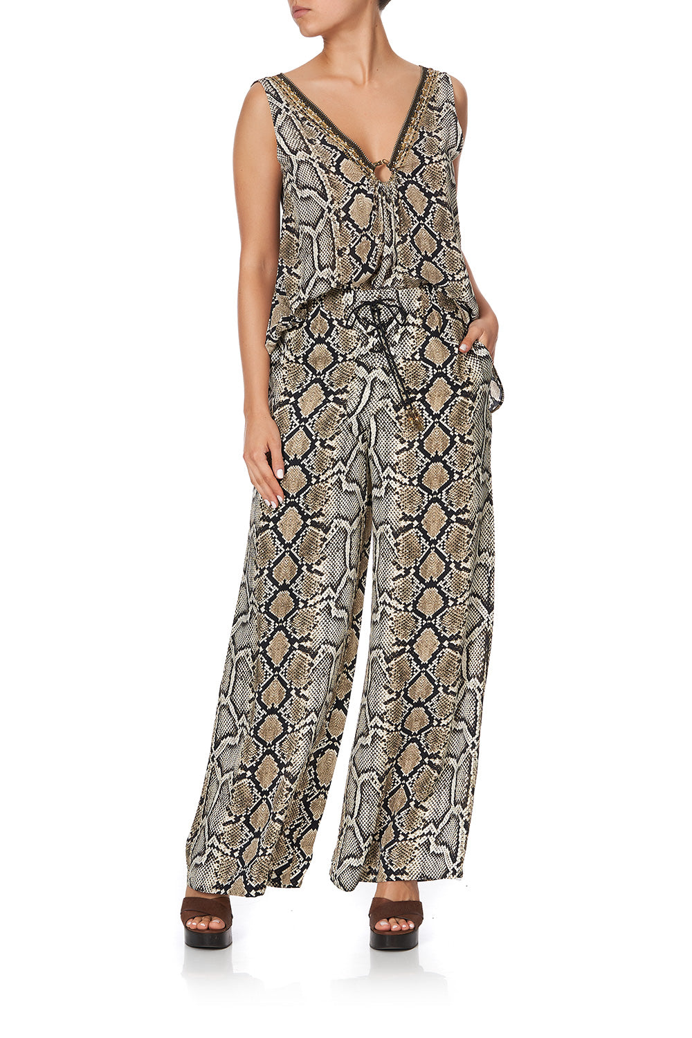 LACE UP FRONT FLARED PANT KAKADU BOO