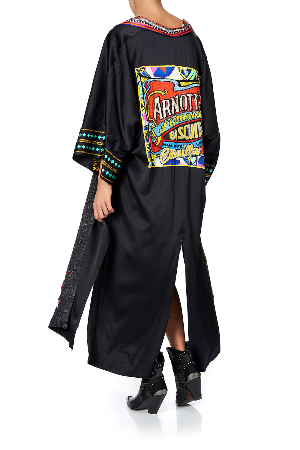 LONG ROBE WITH NARROW COLLAR ARNOTTS