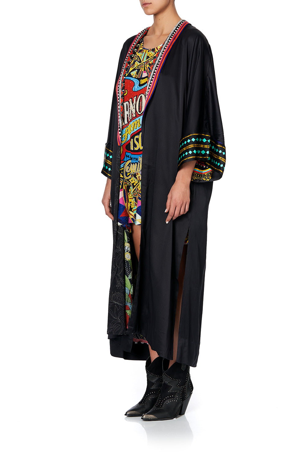 LONG ROBE WITH NARROW COLLAR ARNOTTS