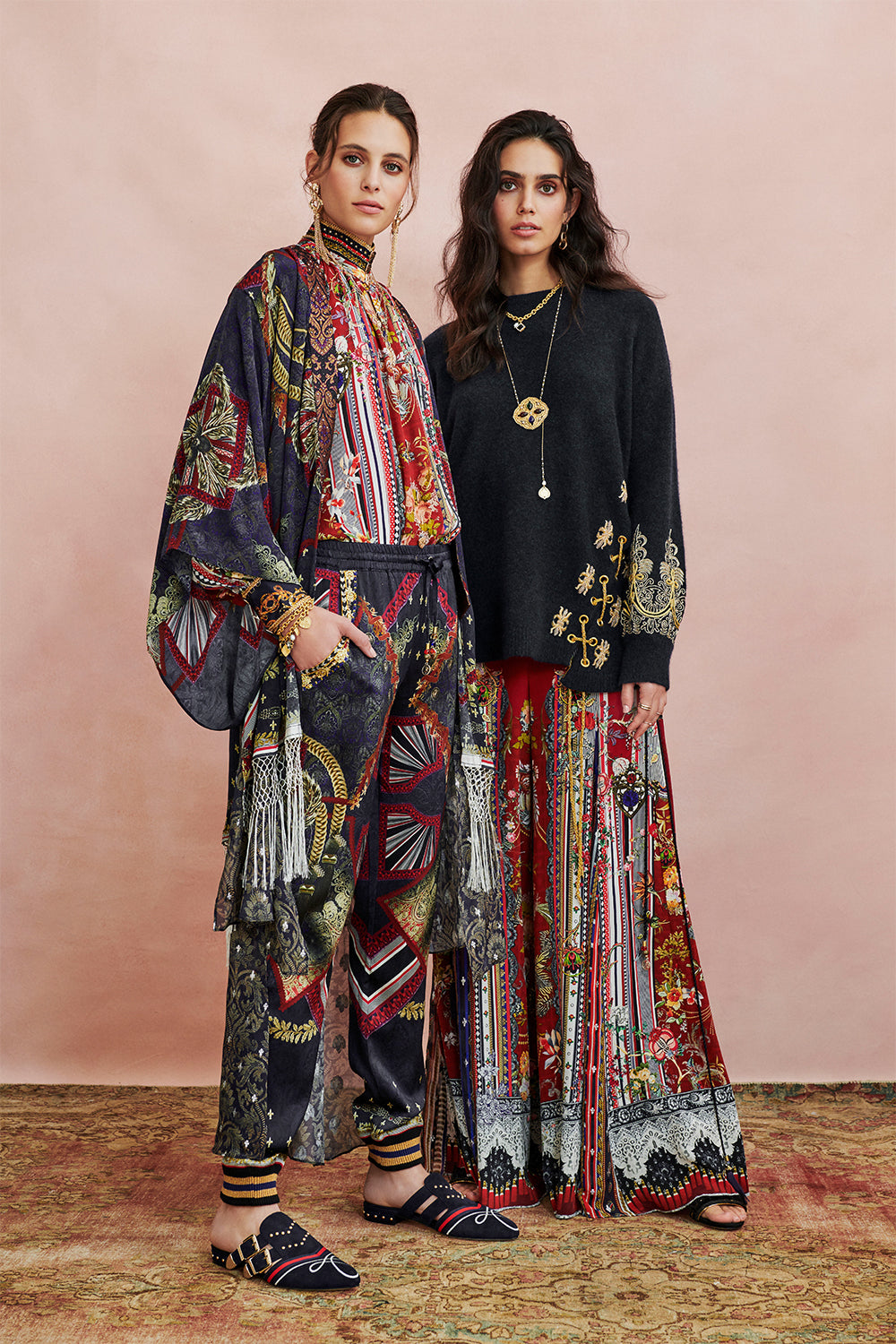 KIMONO WITH LONG UNDERLAY THIS CHARMING WOMAN