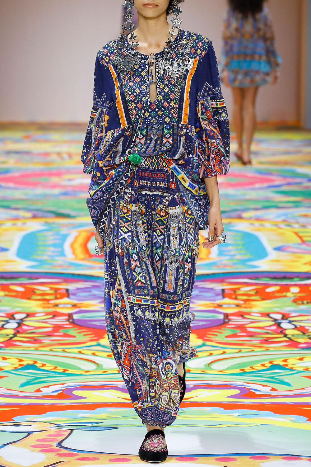 WHERE YOULL FIND ME BALLOON HEM HAREM PANTS