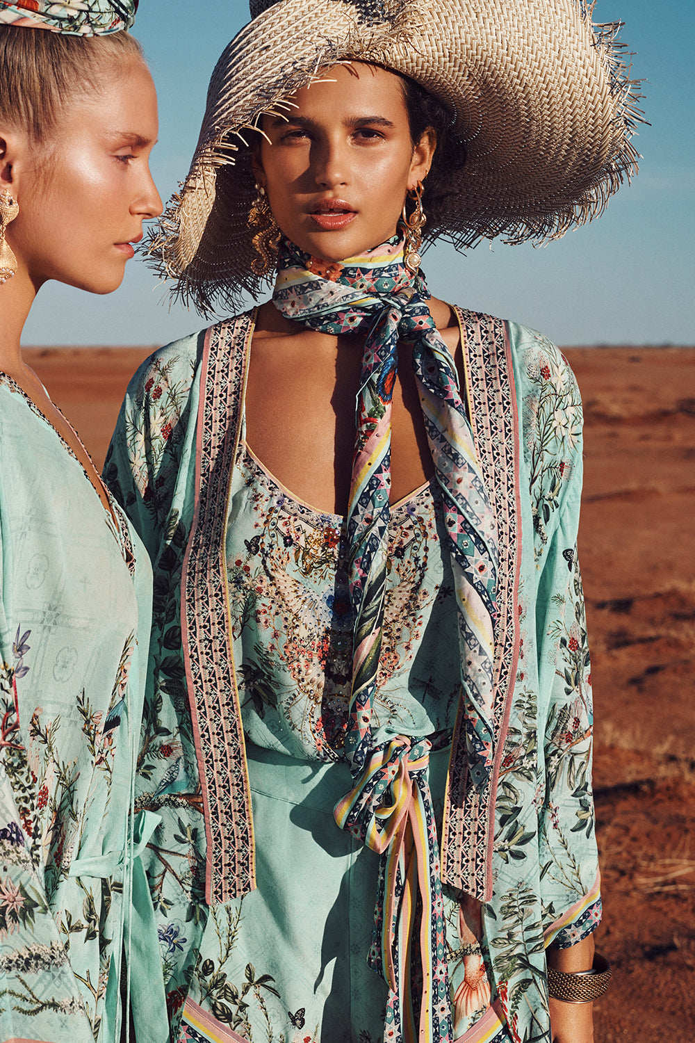 T BACK SHOESTRING TOP MILLAS BACKYARD