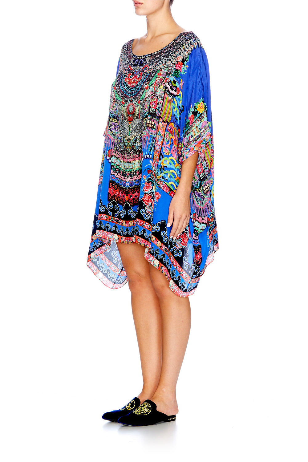PRETTY PRECESSION SHORT ROUND NECK KAFTAN