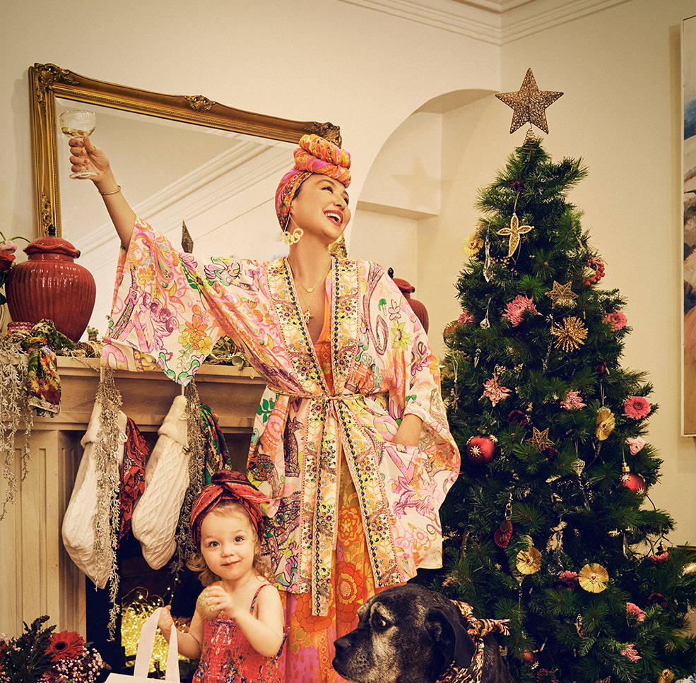 CAMILLA TINSEL TOWN PARTY – CAMILLA