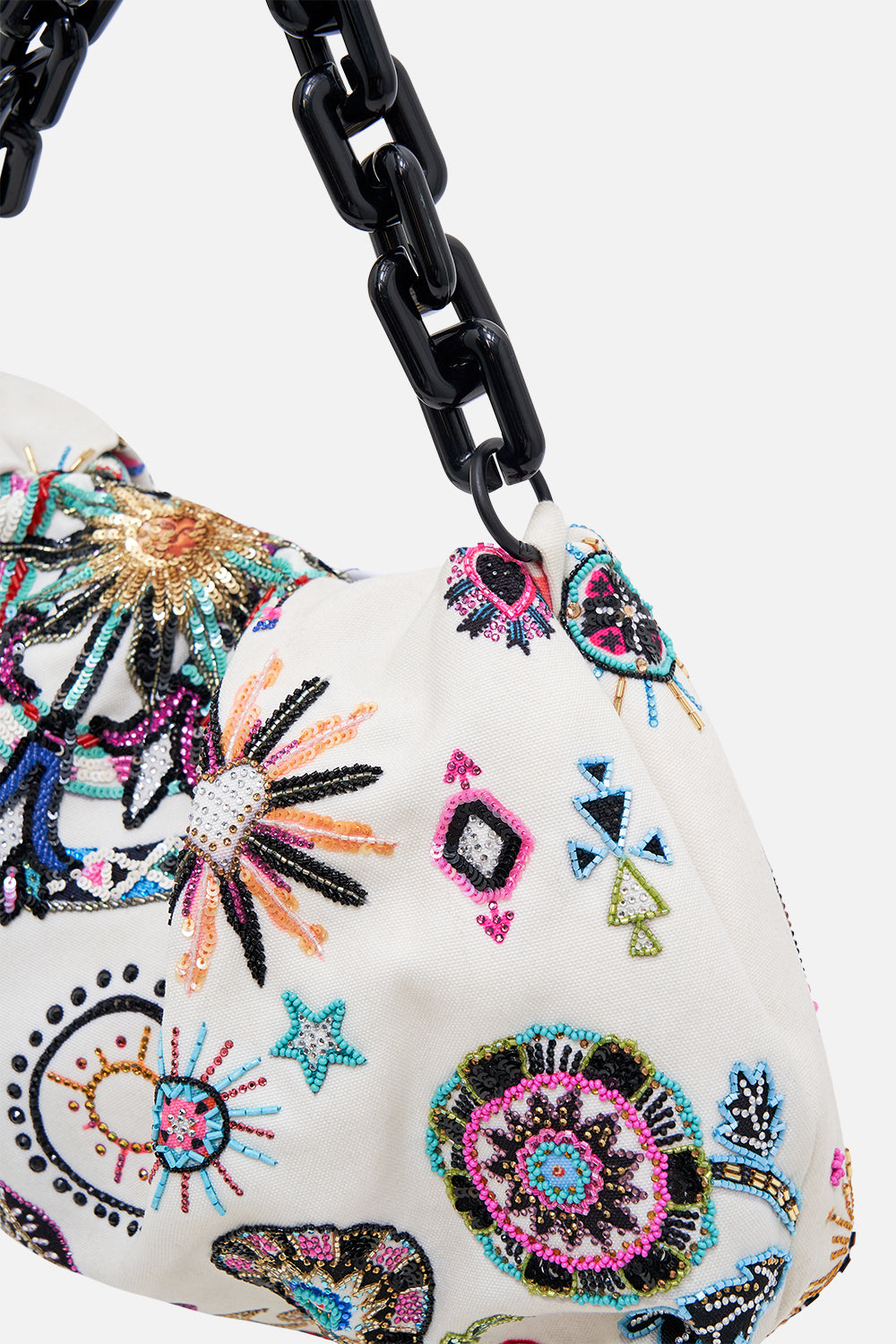 OVERSIZED CLUTCH WITH CHAIN NUBIAN WONDERLAND