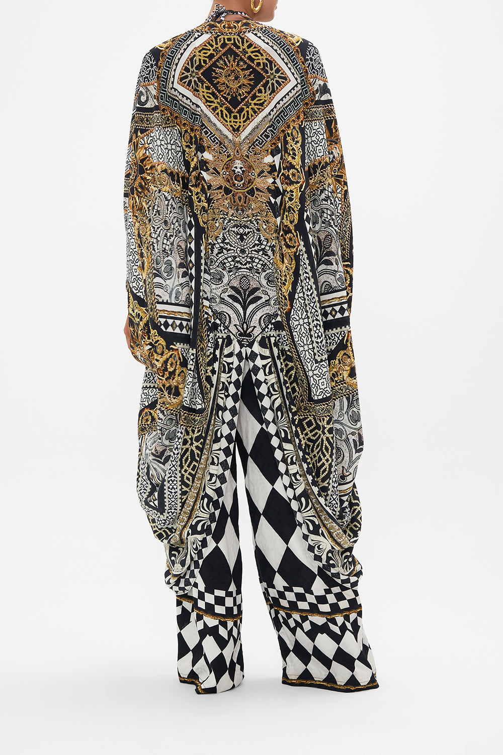 LAYER WITH CENTRE BACK PANEL LOOK UP TESORO