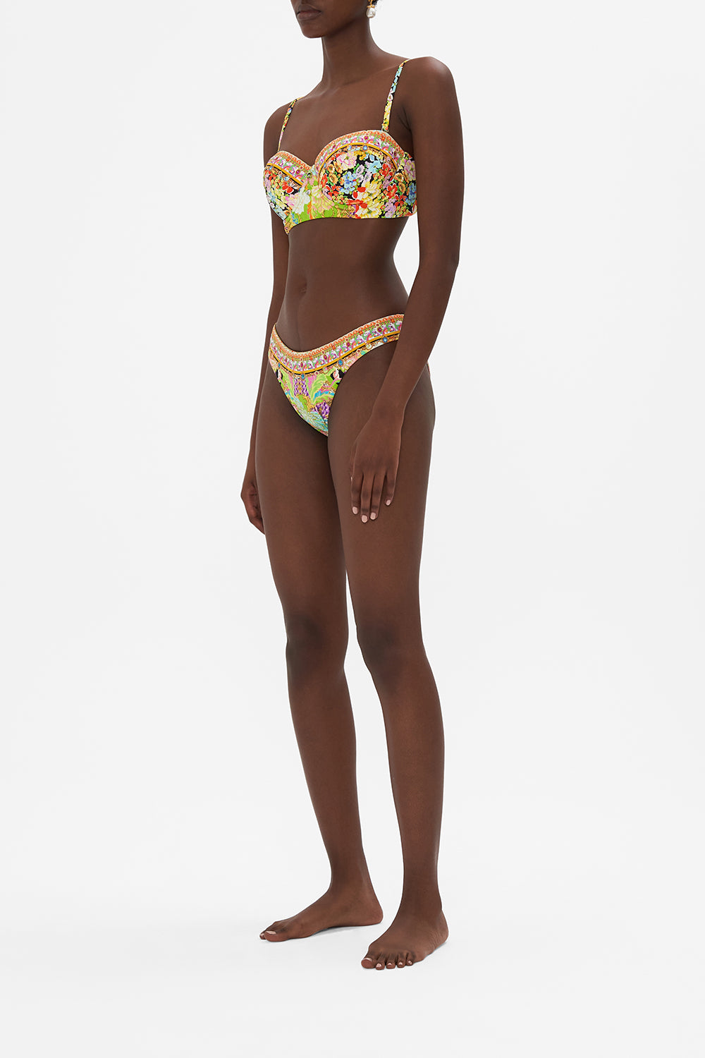 Side view of CAMILLA bikini top with underwire in Sundowners in Sicily print 