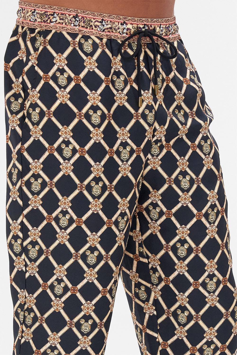 STRAIGHT LEG ELASTICATED WAIST PANT MAXIMUM MICKEY