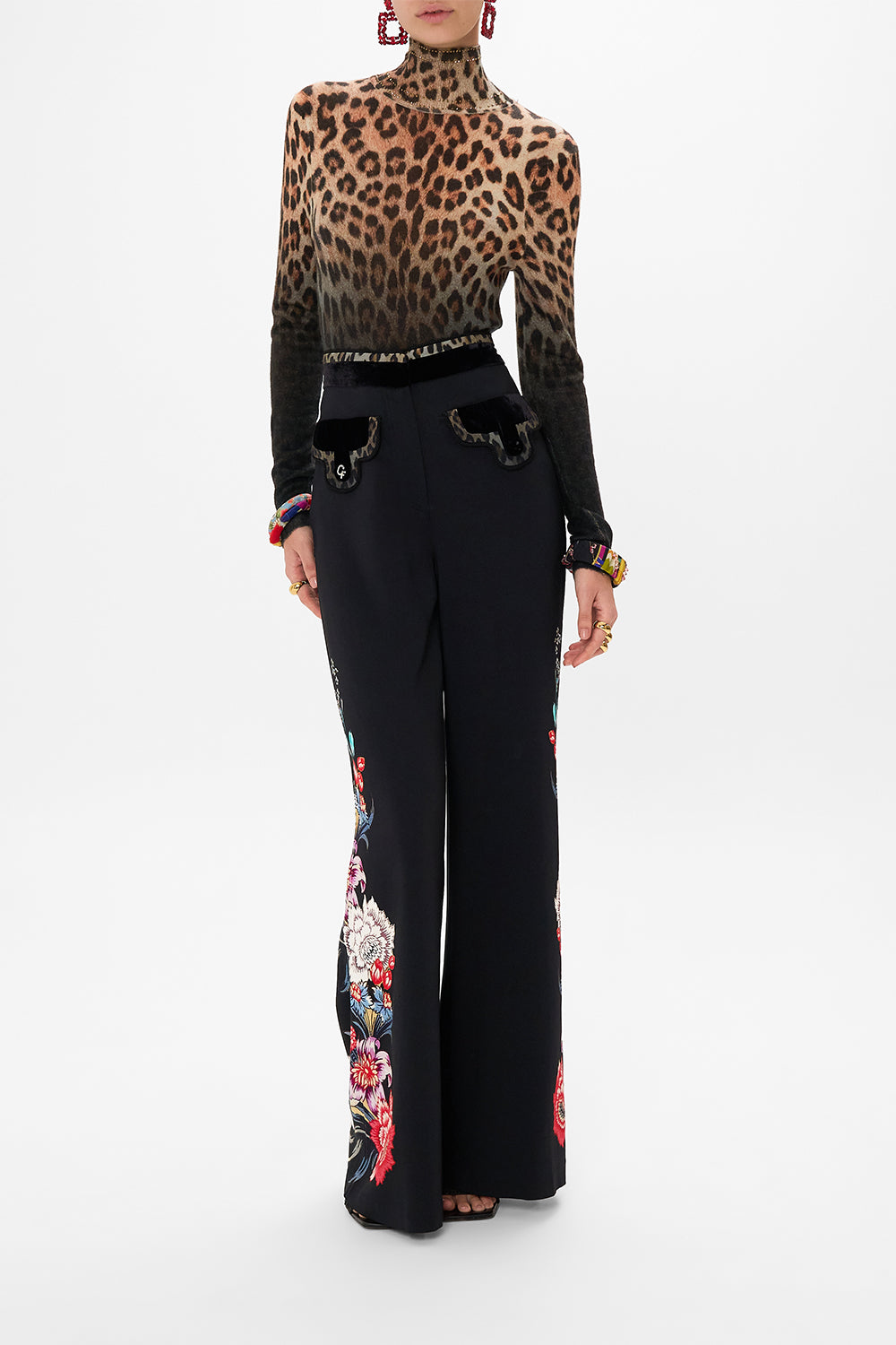 CAMILLA turtleneck top in Volendam Dolls print